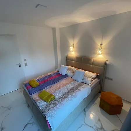 Luxury In Balatonalmadi, Almadi Lux Iii - Pure Gold * Balatonalmadi