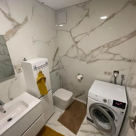 Luxury In Balatonalmadi, Almadi Lux Iii - Pure Gold Balatonalmádi